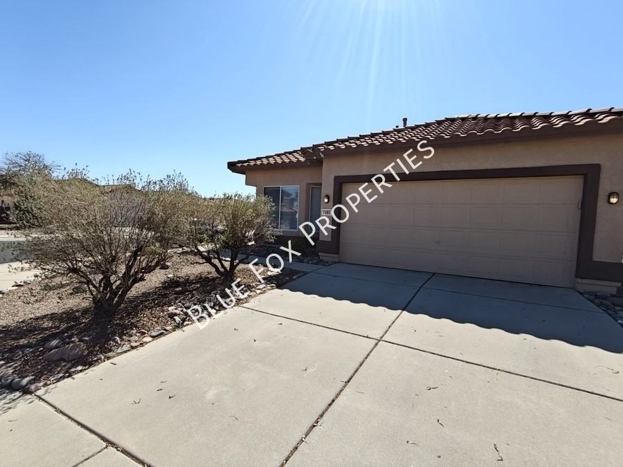 7485 W Briner Dr - Photo 6 of 42