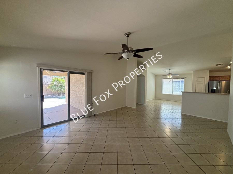 7135 S Oakbank Dr - Photo 6 of 47