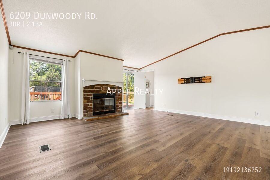 6209 Dunwoody Rd - Photo 7 of 18