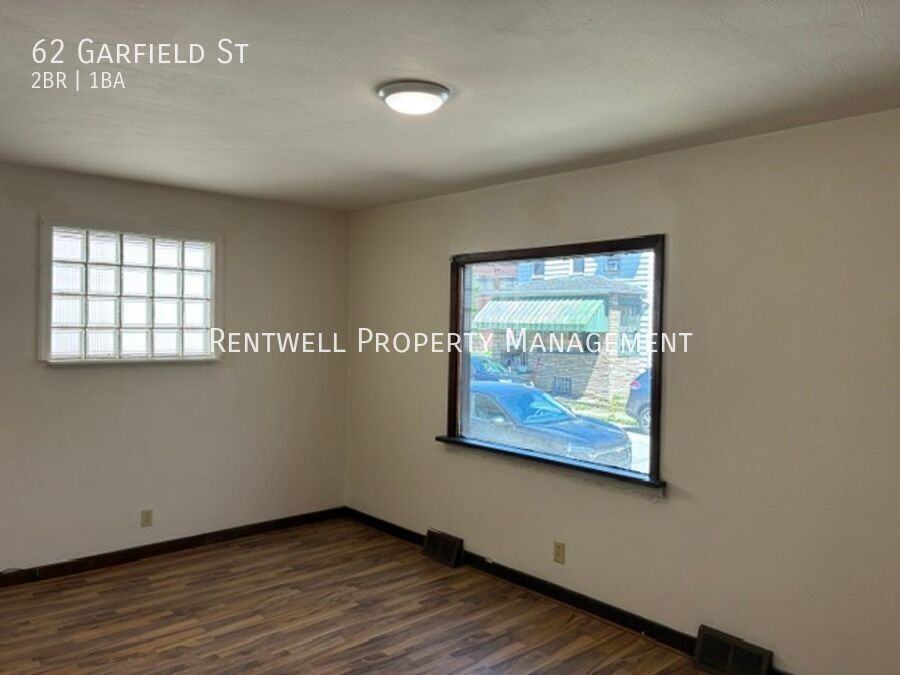 62 Garfield St - Photo 3 of 14