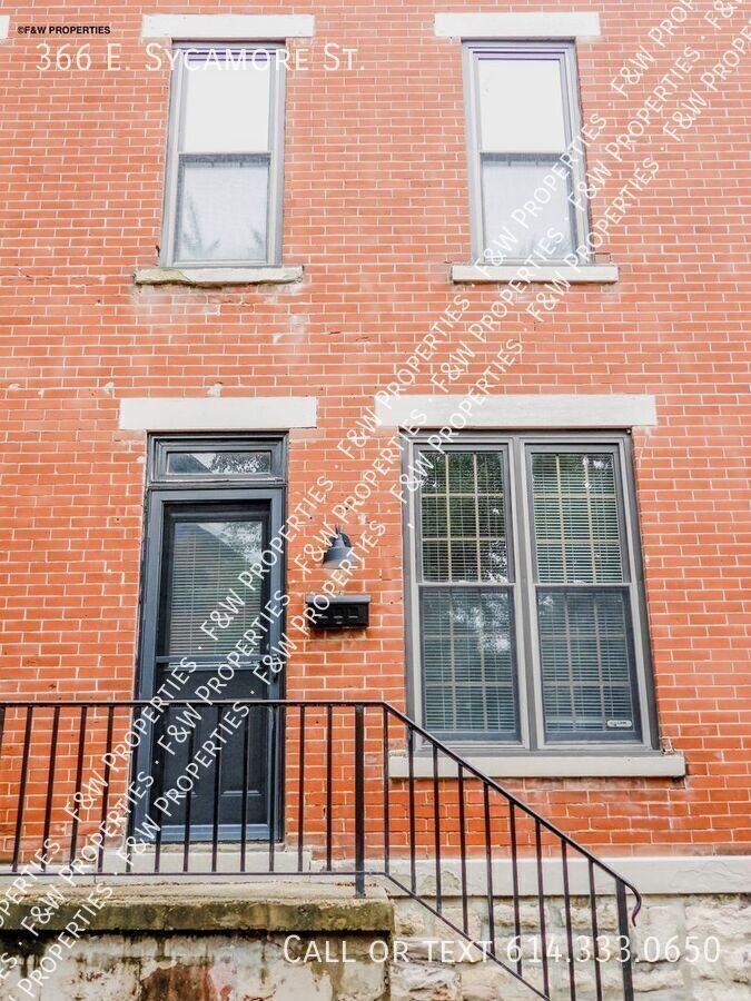 366 E Sycamore St - Photo 2 of 32