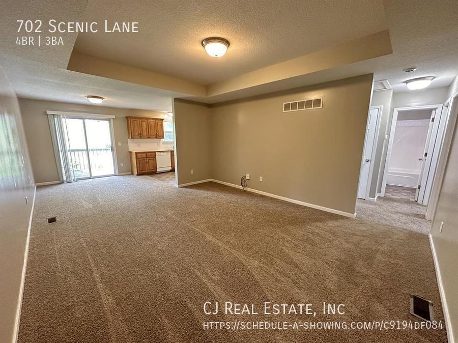 702 Nw Scenic Ln - Photo 2 of 12