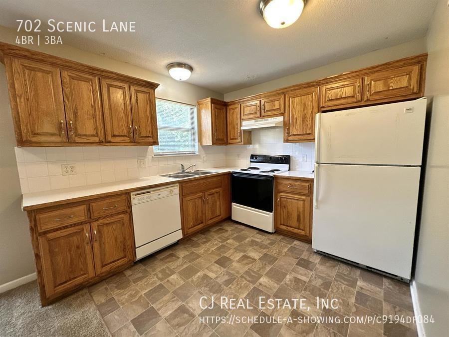 702 Nw Scenic Ln - Photo 5 of 12