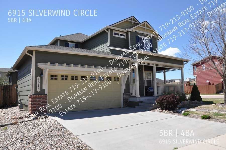 6915 Silverwind Cir - Photo 3 of 38