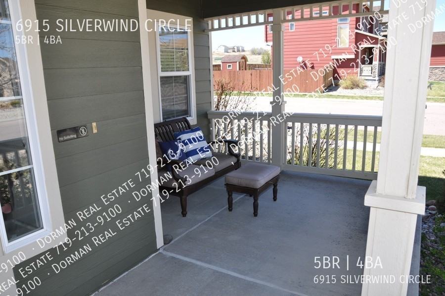 6915 Silverwind Cir - Photo 5 of 38