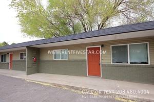 featured image of 1011 E Cedar St #4A
