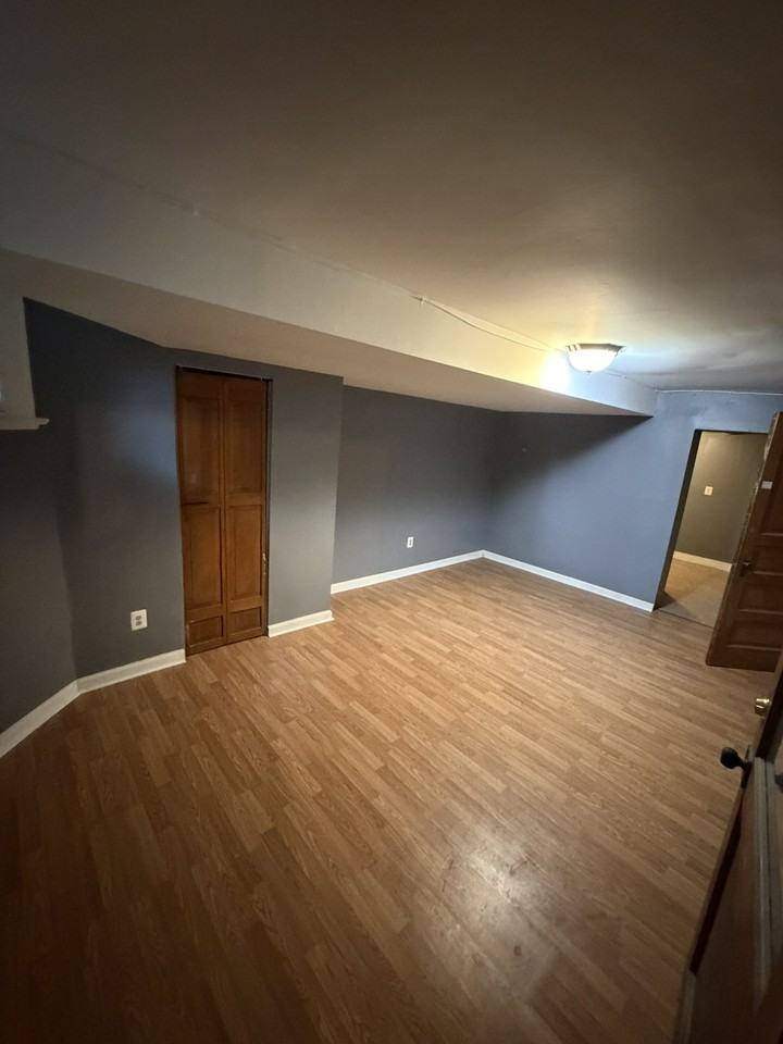 4120 S King Dr #G - Photo 5 of 8