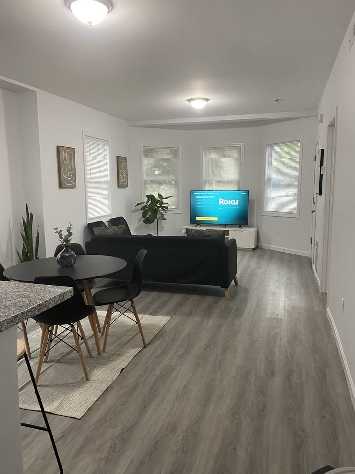 383 Academy Ave #2 - Photo 5 of 15