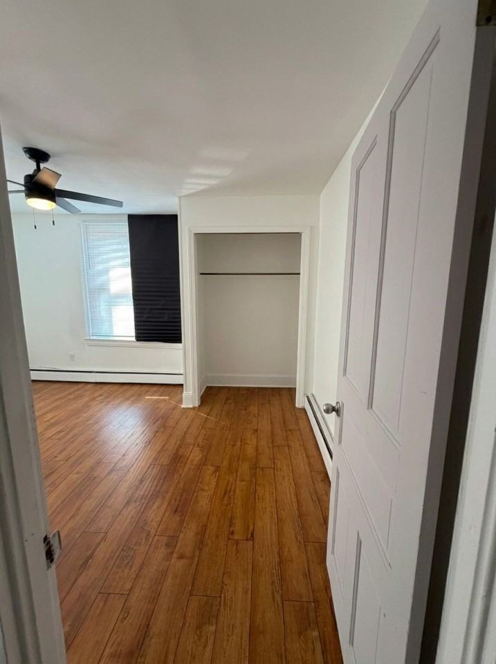 303 Meetinghouse Rd #NA - Photo 4 of 23