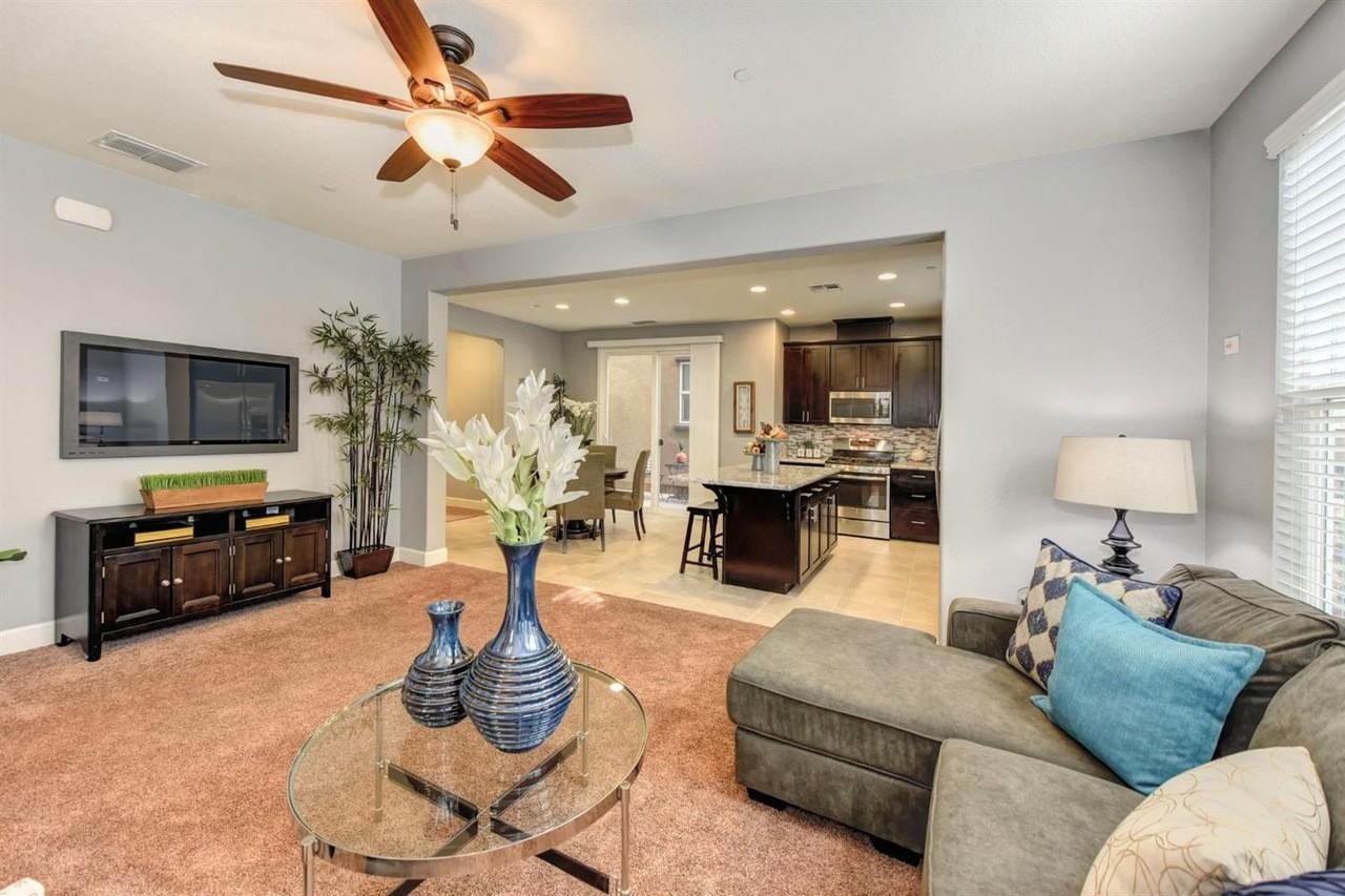 916 Lyon Pl #NA - Photo 3 of 15