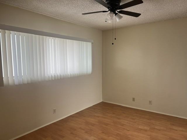 13517 Mar Vista St #E - Photo 4 of 7