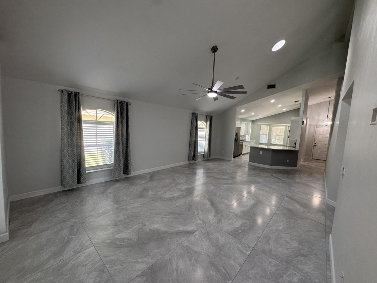 250 Braeburn Cir #NA - Photo 6 of 16