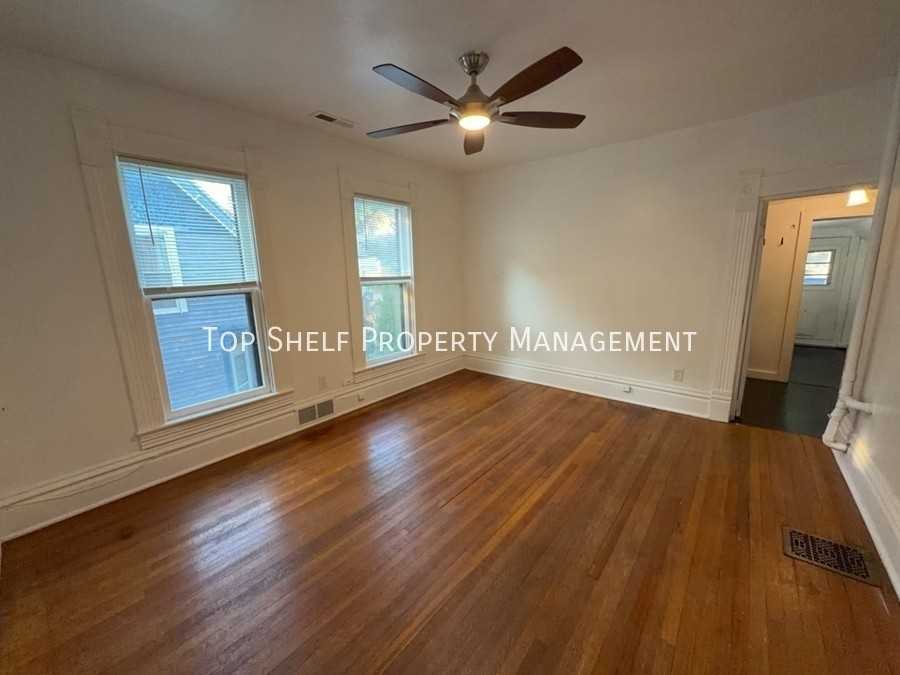 669 19th St #1 - Photo 3 of 8