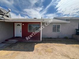 featured image of 1360 1/2 Nancy St