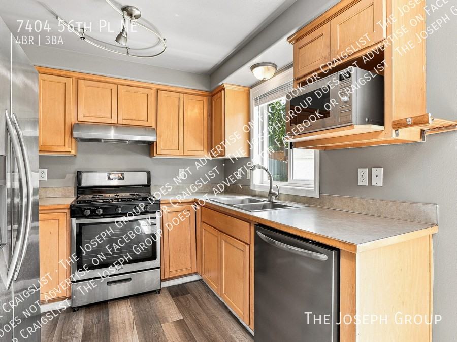 7404 56th Pl Ne - Photo 3 of 28