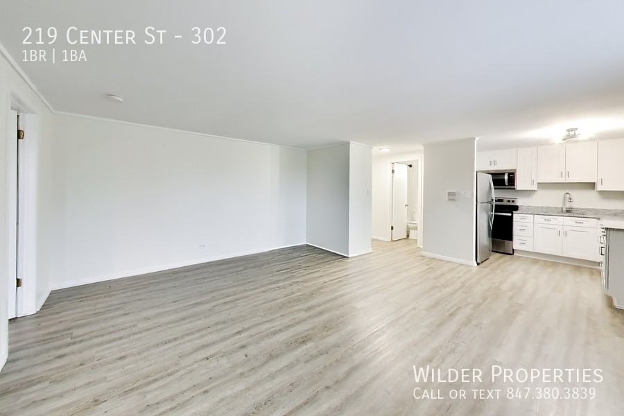 219 Center St #302 - Photo 5 of 12