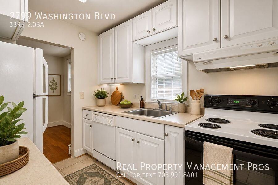 2799 Washington Blvd - Photo 7 of 44