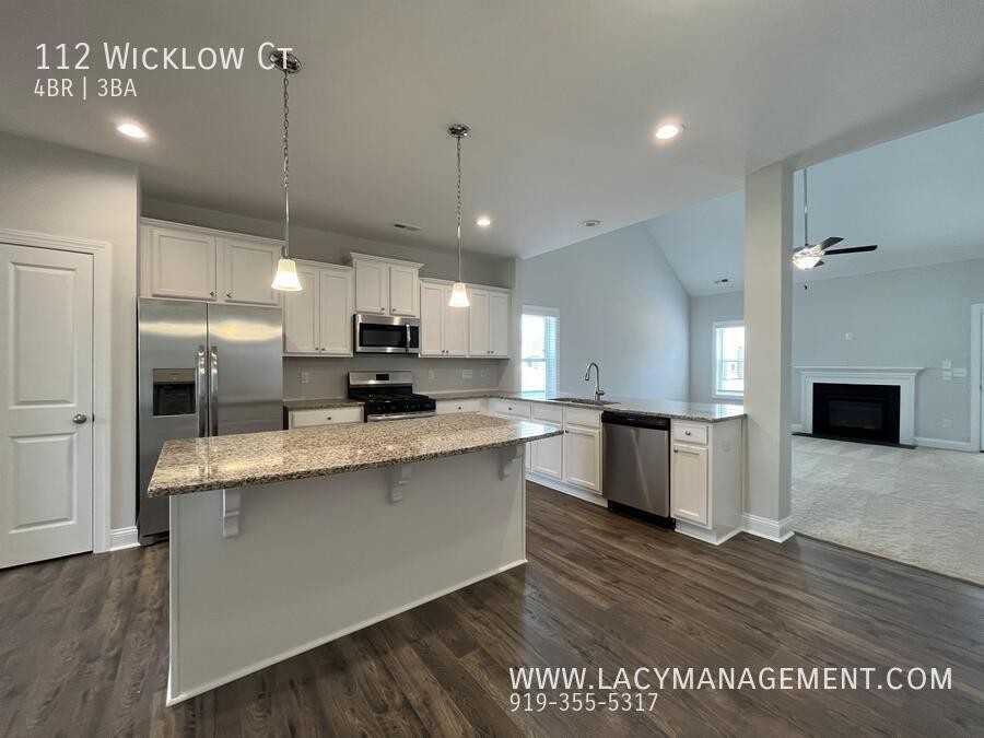112 Wicklow Ct - Photo 5 of 43