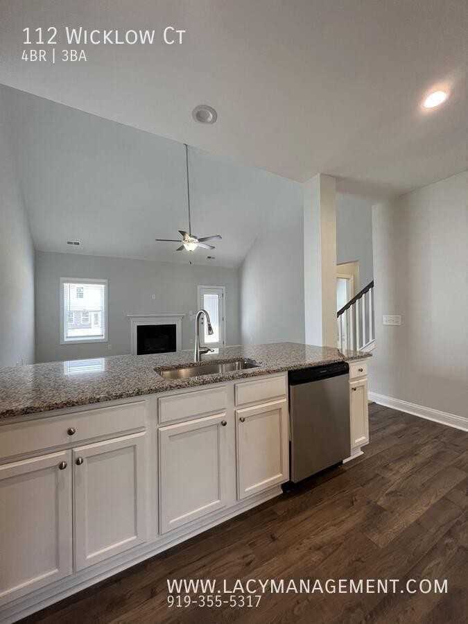 112 Wicklow Ct - Photo 7 of 43