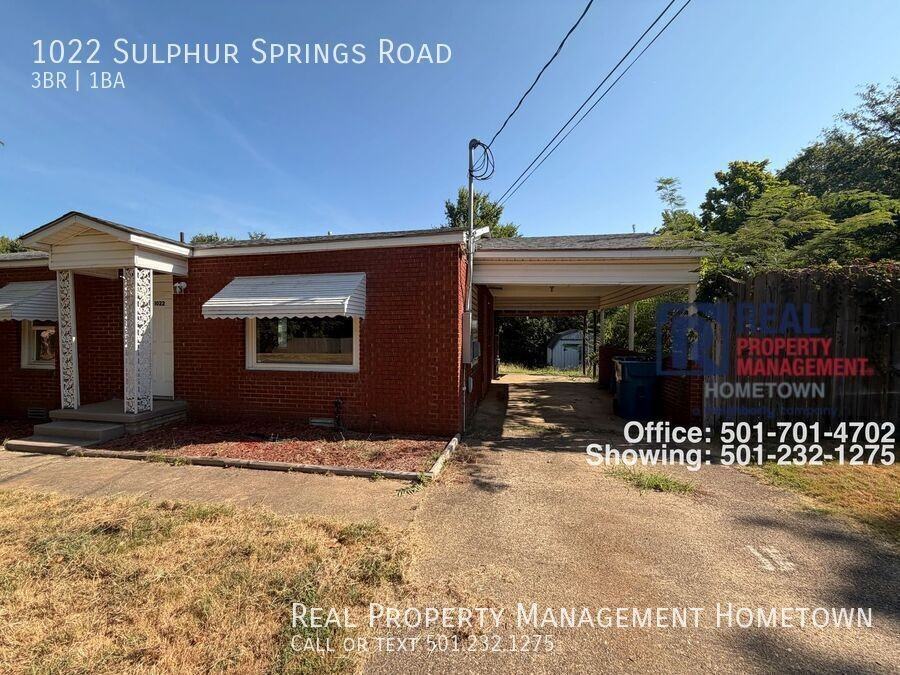 1022 Sulphur Springs Rd - Photo 2 of 10