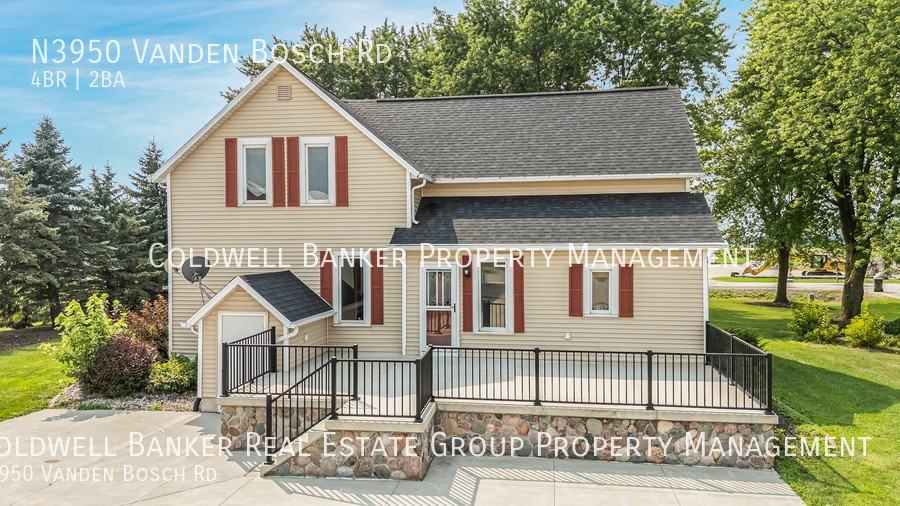 N3950 Vanden Bosch Rd - Photo 2 of 36