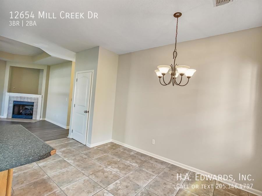 12654 Mill Creek Dr - Photo 6 of 17
