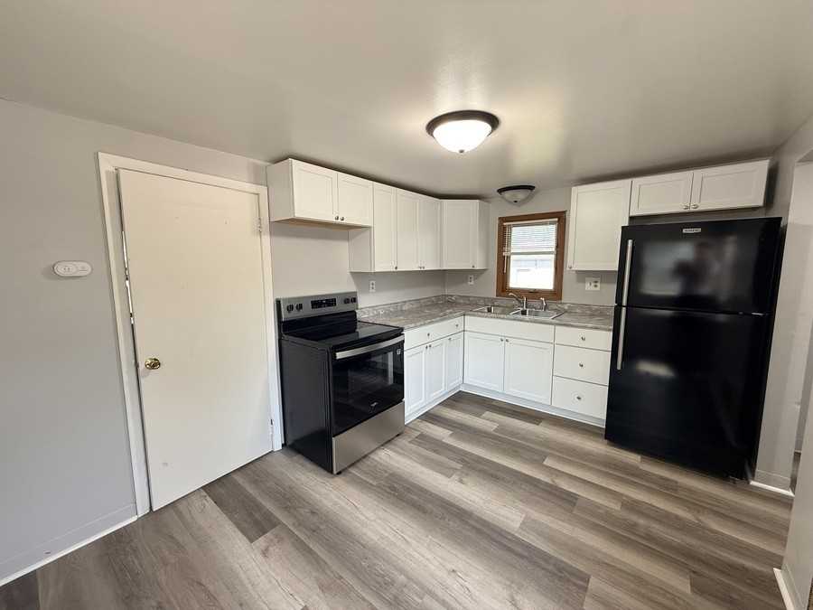 1 N 2nd Ave - Photo 3 of 10