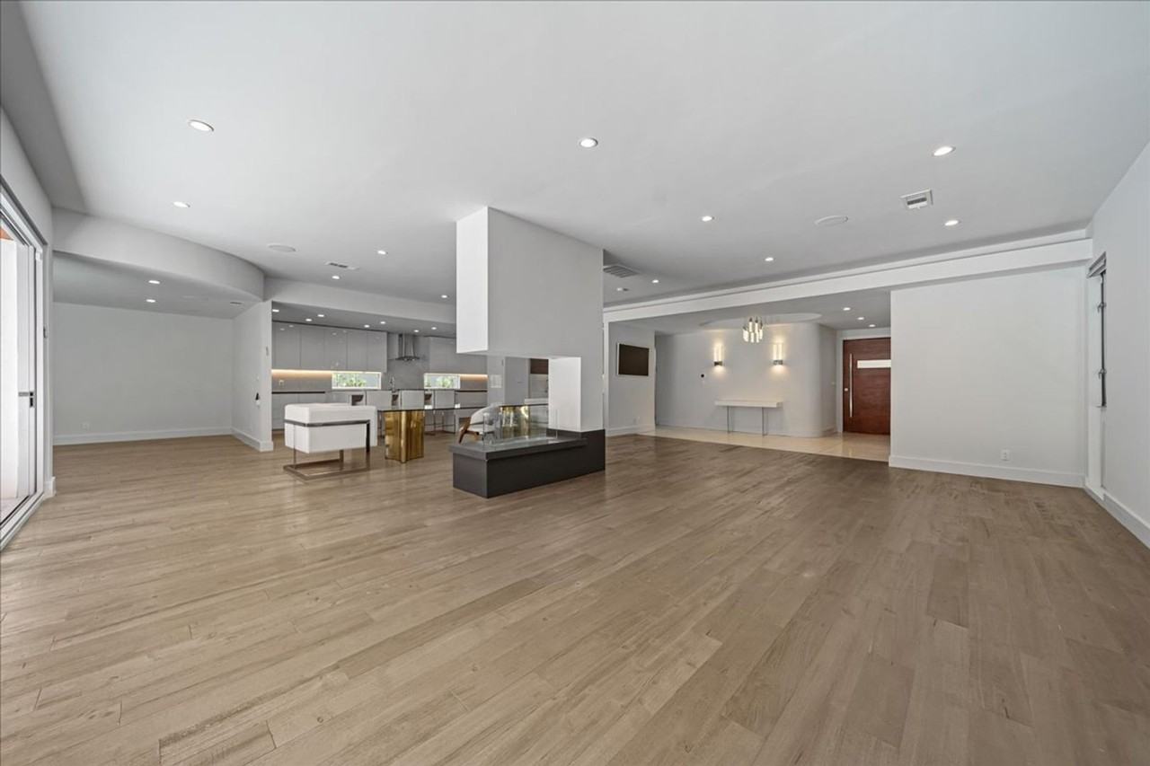 1455 S Castello Ave - Photo 2 of 44