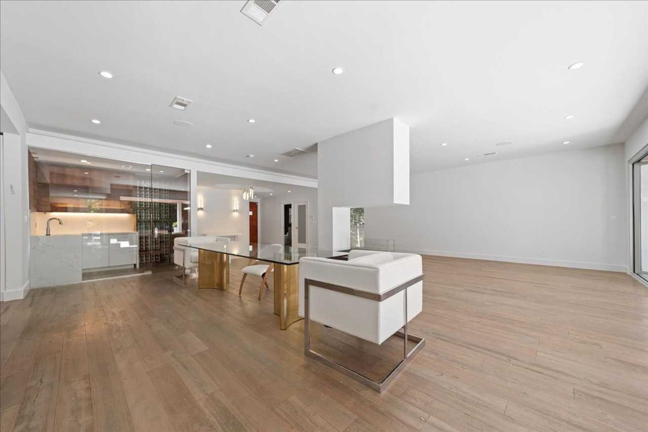 1455 S Castello Ave - Photo 4 of 44