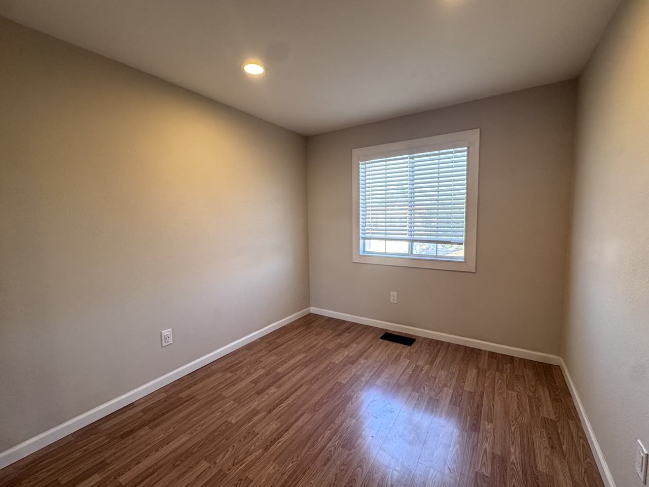 2231 Woodhill Dr #A - Photo 4 of 7