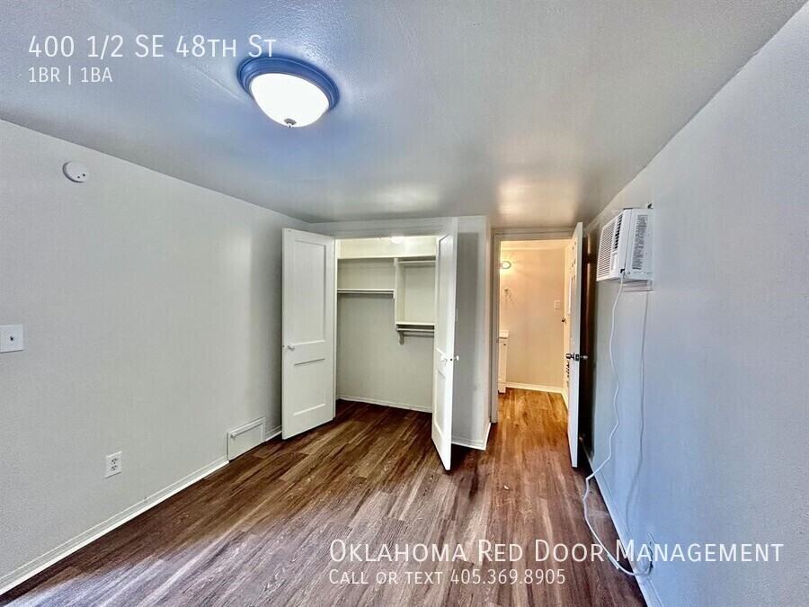 400 1/2 Se 48th St - Photo 7 of 17
