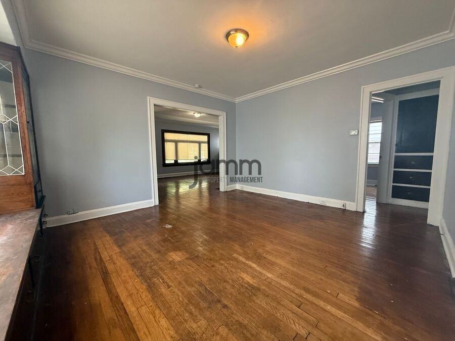 10232 Almira Ave - Photo 6 of 15