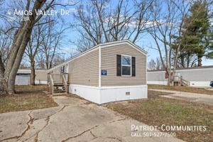 featured image of 4 Amos Valley Dr