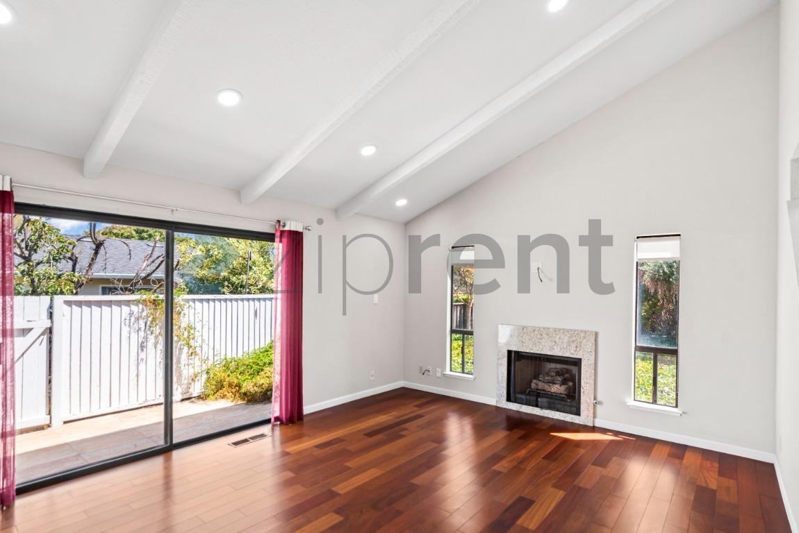 577 Manet Ter - Photo 7 of 37