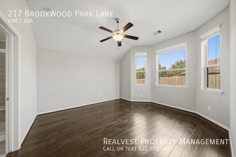 217 Brookwood Park Ln - Photo 6 of 14