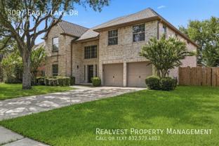 3007 Eagle Lake Dr - Photo 1 of 1