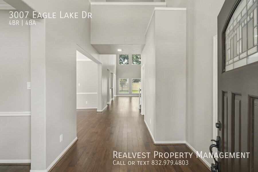 3007 Eagle Lake Dr - Photo 3 of 25