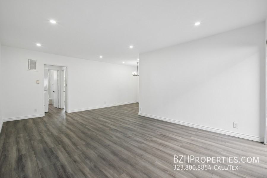 807 N Alfred St #2 - Photo 2 of 15