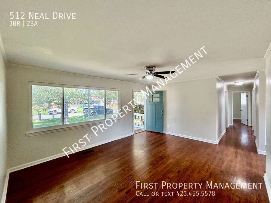 512 Neal Dr - Photo 3 of 23