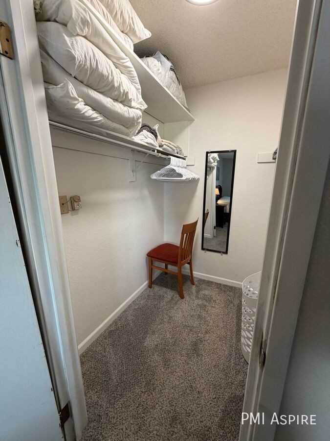 445 Wright St #213 - Photo 3 of 6