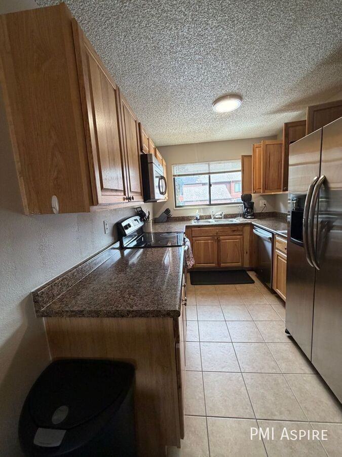 445 Wright St #213 - Photo 6 of 6