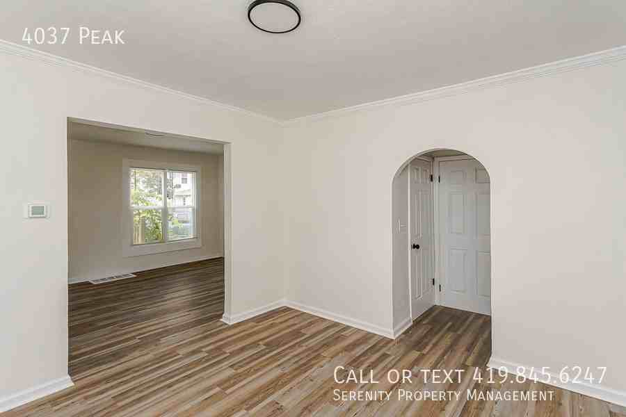 4037 Peak Ave - Photo 5 of 14