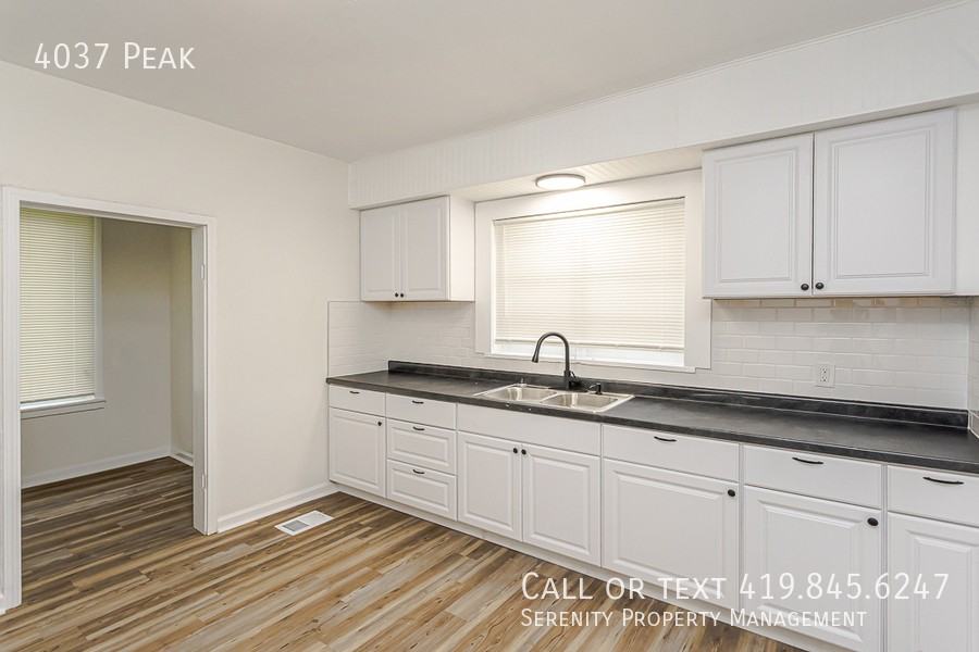 4037 Peak Ave - Photo 6 of 14