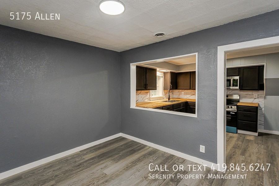 5175 Allen St - Photo 6 of 18