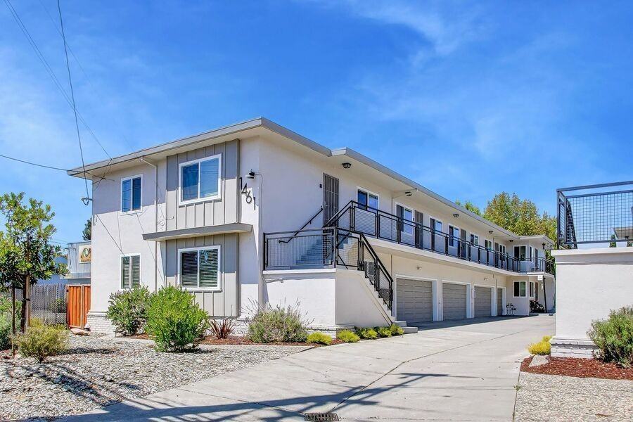 1461 150th Ave #E - Photo 3 of 17