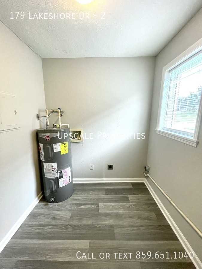 179 Lakeshore Dr #2 - Photo 6 of 7