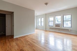 3720 N Pine Grove Ave #E2 - Photo 1 of 1