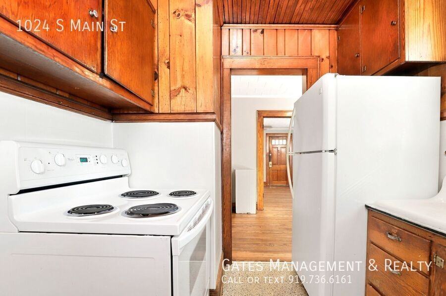 1024 S Main St - Photo 7 of 14