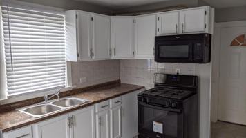 featured image of 2507 N Lotus Ave #1R