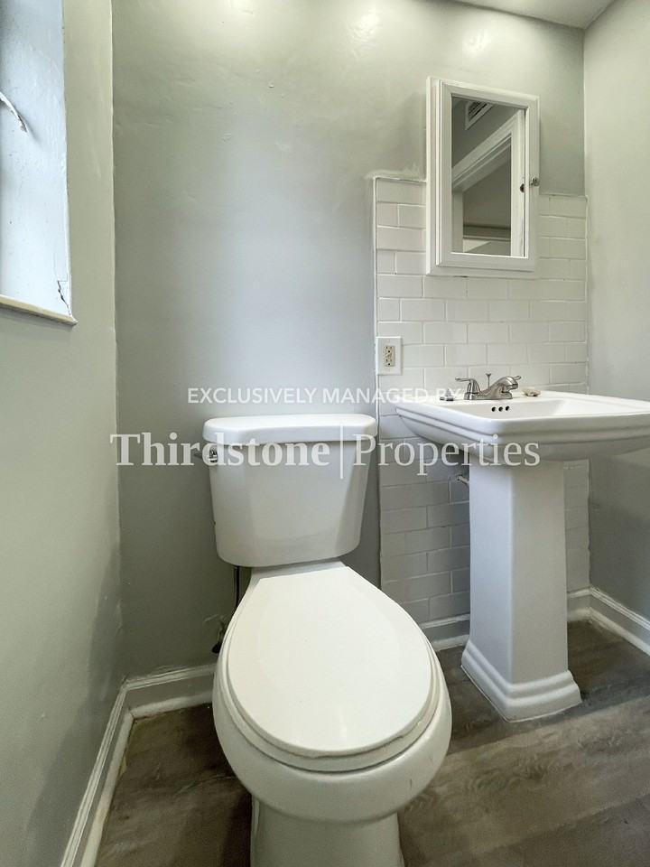 728 Shearer Ave - Photo 4 of 15